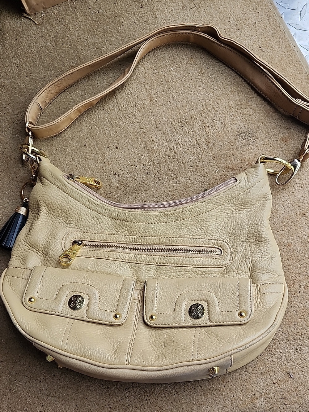 Stone Mountain Tan Leather Shoulder Bag with Front Pockets